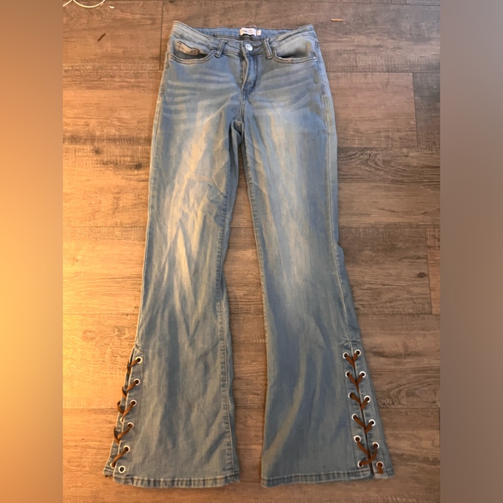 Flare Juniors Jeans, size 7, Brand: Rue21